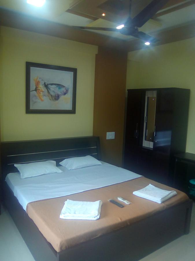 Neelisha River Front Inn Kankavali Ngoại thất bức ảnh